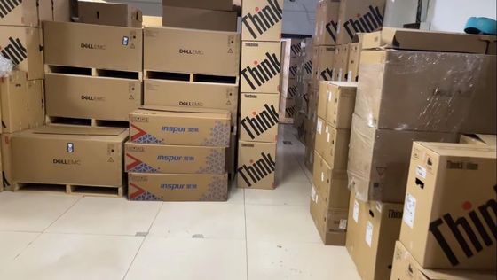 레노버 힌크시스템 ST58 엑소 E-2224G DDR4 16GB 램 개인 폼을 갖춘 타워 서버