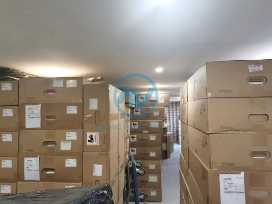 NETAPP DS224C FAS2750 서버 X5726A 전원 공급 114-00148 240V의 Amperage 4.3A