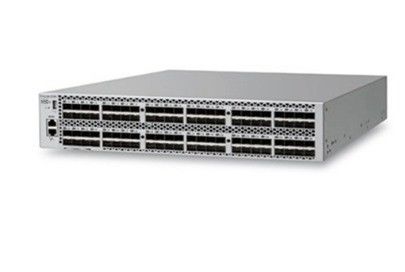 스택 할 수 있는 델 EMC 커넥트릭스 DS-6620B 32Gb/s 유선 채널 스위치로 데이터 전송