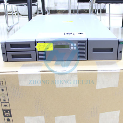 USB 인터페이스 Hpe AK379A 36TB/72TB 스토리지 작업 Msl2024 0 드라이브/24 슬롯 2U RM 테이프 드라이브